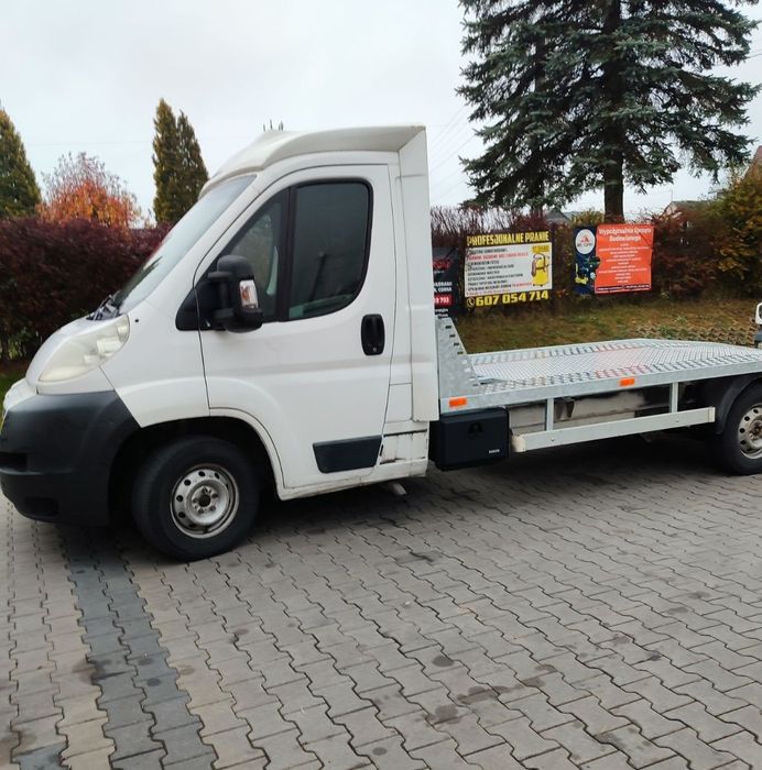 Pomoc Drogowa 24H AutoLaweta Holowanie Transport samochodów