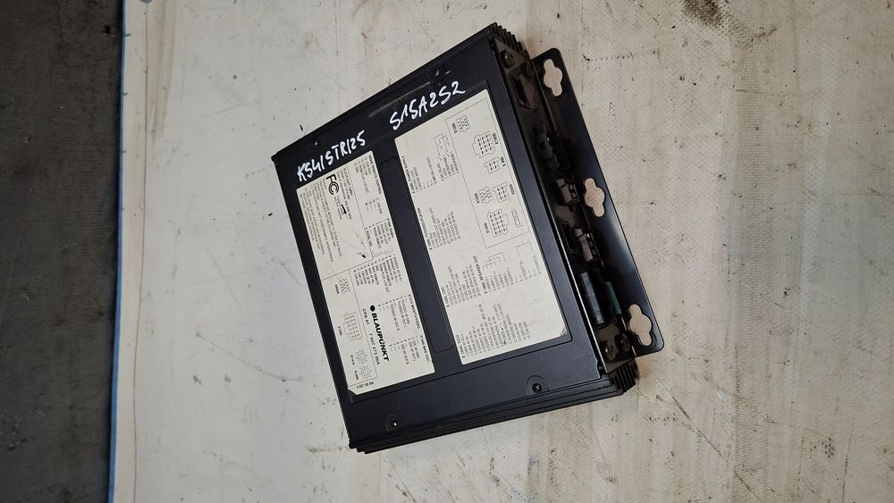 Wzmacniacz Autobusowy Blaupunkt Cpa81