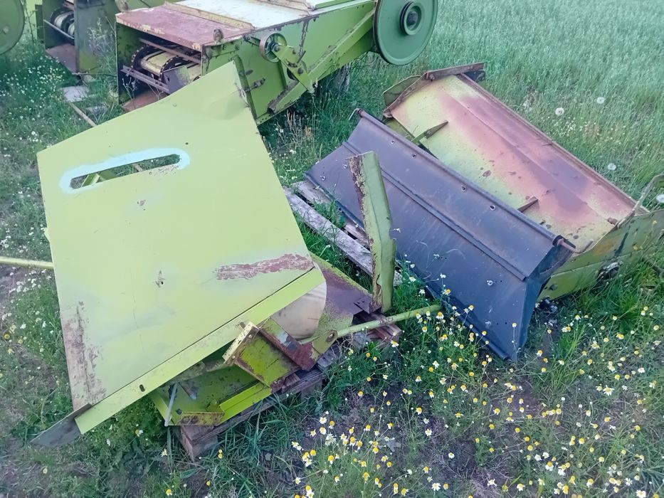 Gardziel podajnik pochyły sieczkarnia  mercator  senator  claas