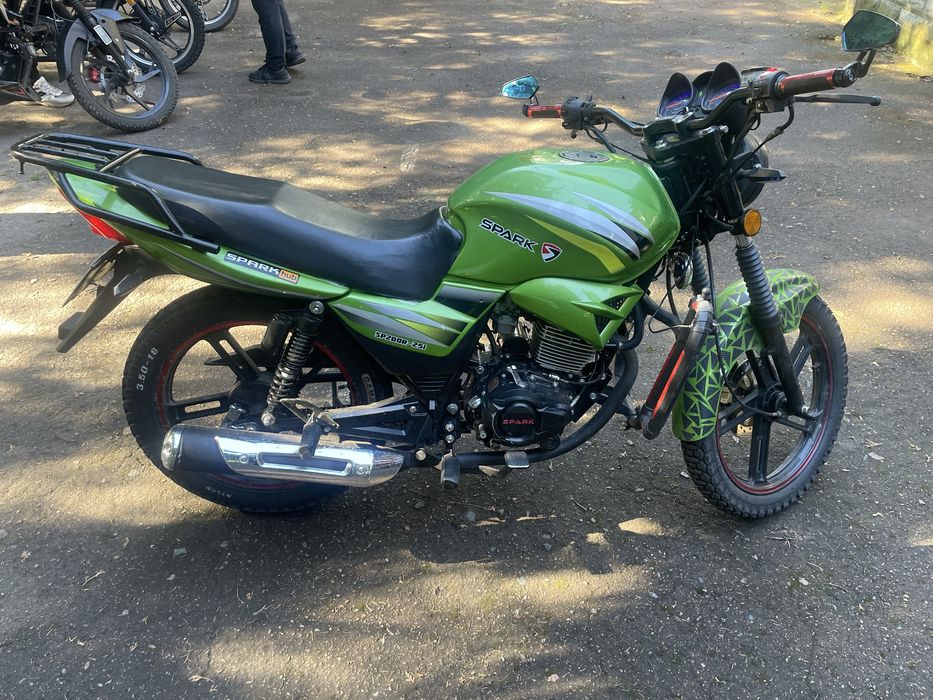 Продам спарк 200 25і