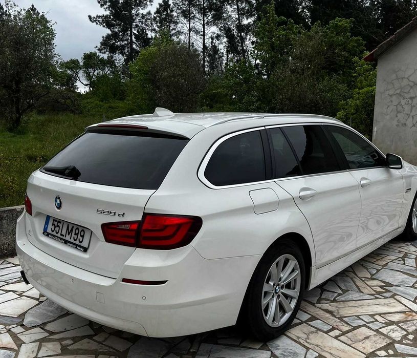 BMW 520d Touring Aut. | Nacional | 184cv | Histórico Limpo