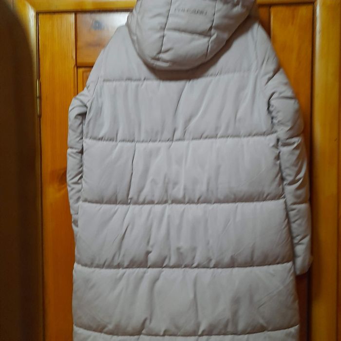Продам зимову куртку