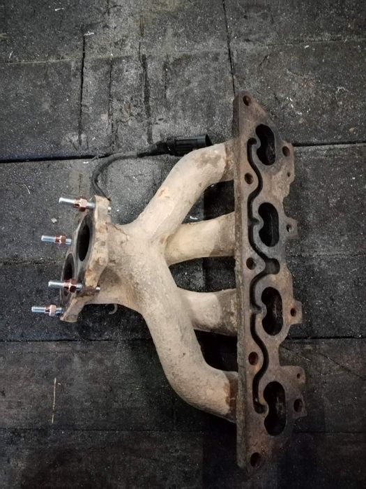 Колектор выпускной Opel Astra