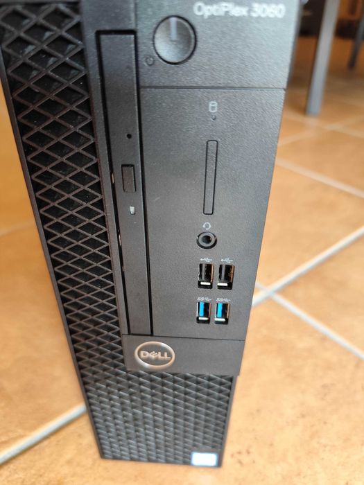 Dell OptiPlex 3060 SFF | i5 9ª Ger | 16GB RAM | NVMe Samsung | Como Novo