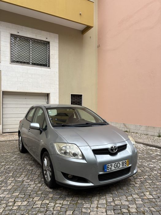Toyota Auris 1.4 Gasolina