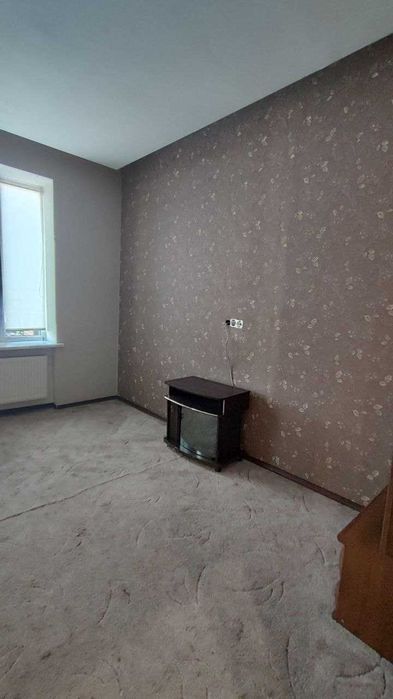 Продам 3х сталинку в центре с автономным отоплением