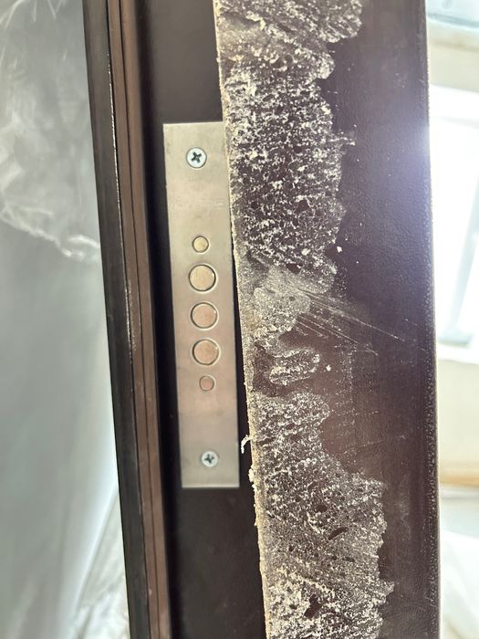 Вхідні двері в квартиру (самовивіз з м.Житомир)