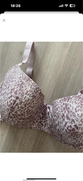 Бюзгалтер на великі груди 75G. Стан ідеальний