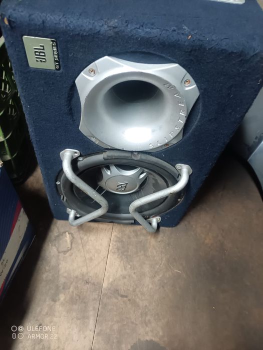 Subwoofer jbl usado original