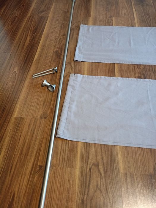 Zasłony szare 220x 45 z karniszem