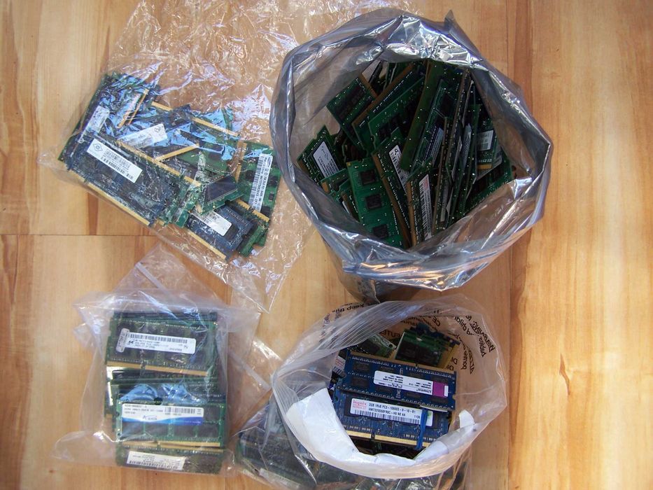 złom z laptopów - patrz opis