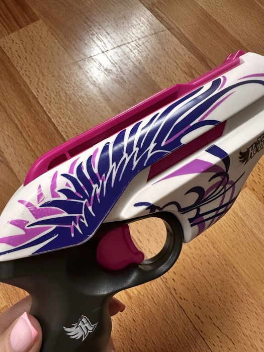 Бластер Hasbro Nerf Розовое безумие Рожеве безумство нерф же