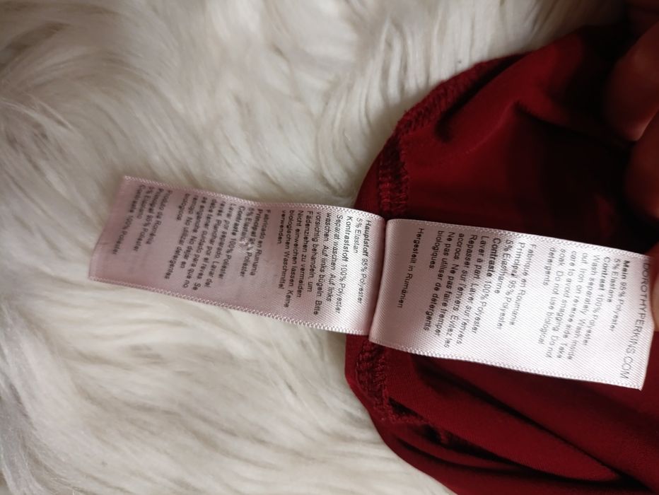 Elegancka bluzka z długim rękawem półgolf bordowa S