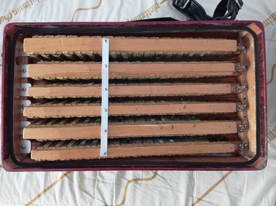 Acordeon Crucianell á 4ª voz