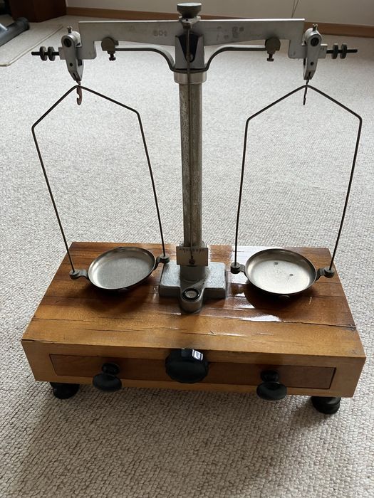 Stara waga apteczna jubilerska