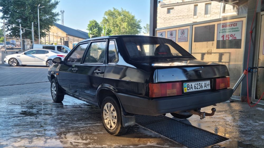 Продам ваз 21099 2008 год 2000 у.е.