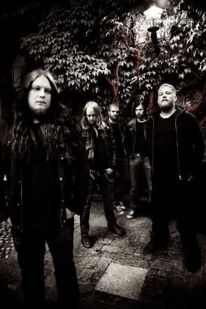 Шукаємо  вокаліста (гроул) та гітариста