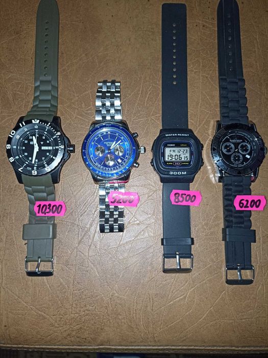 Продам часы на руку