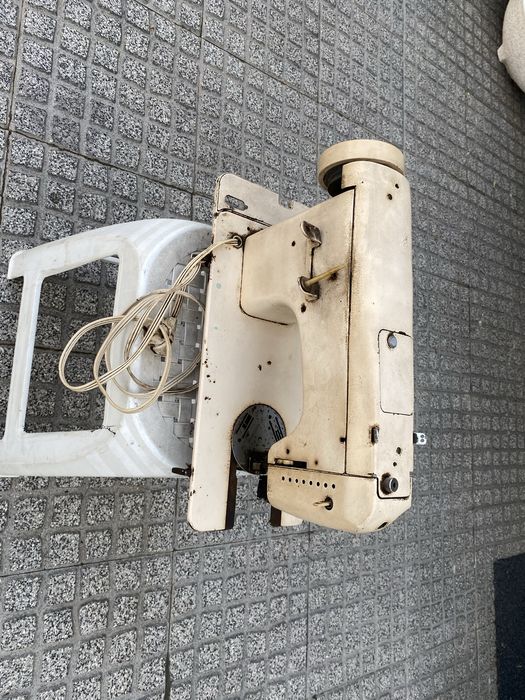 Maquina de costura