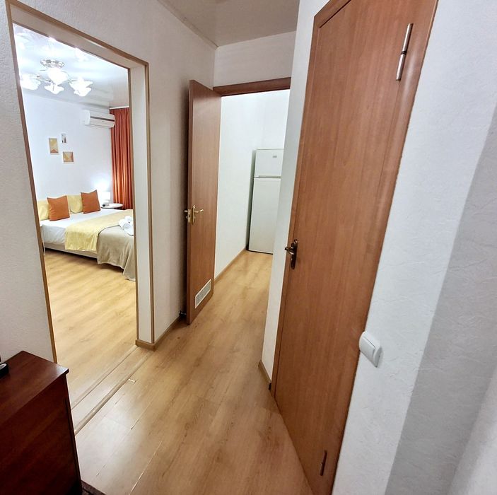 Квартира посуточно пр.Б.Хмельницкого,16 больница,Титова,12 квартал