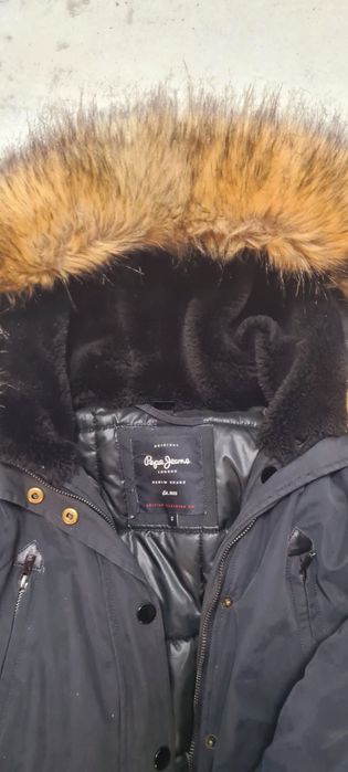 Piękna czarna kurtka Pepe Jeans London rozmiar z metki S