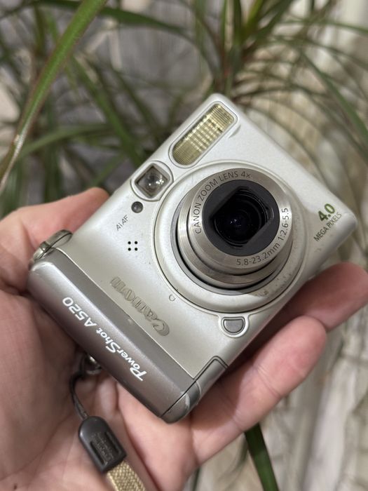 Цифровой фотоаппарат Canon PowerShot A520