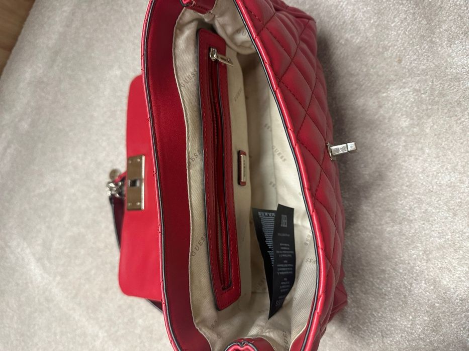 Bolsa vermelha Guess