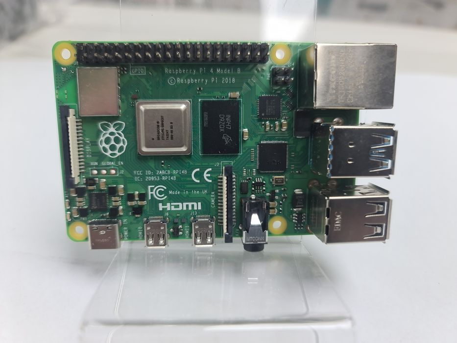 Міні комп'ютер Raspberry PI 4 Model B 4Gb
