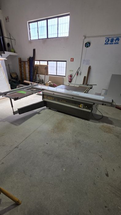 Esquadrejadora Stema SC403.2