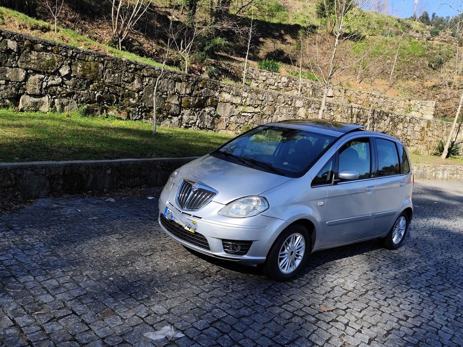 Lancia Musa 1.3 16V M-jet Oro Executive