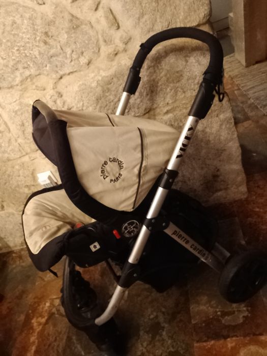 Carrinho Pierre Cardin