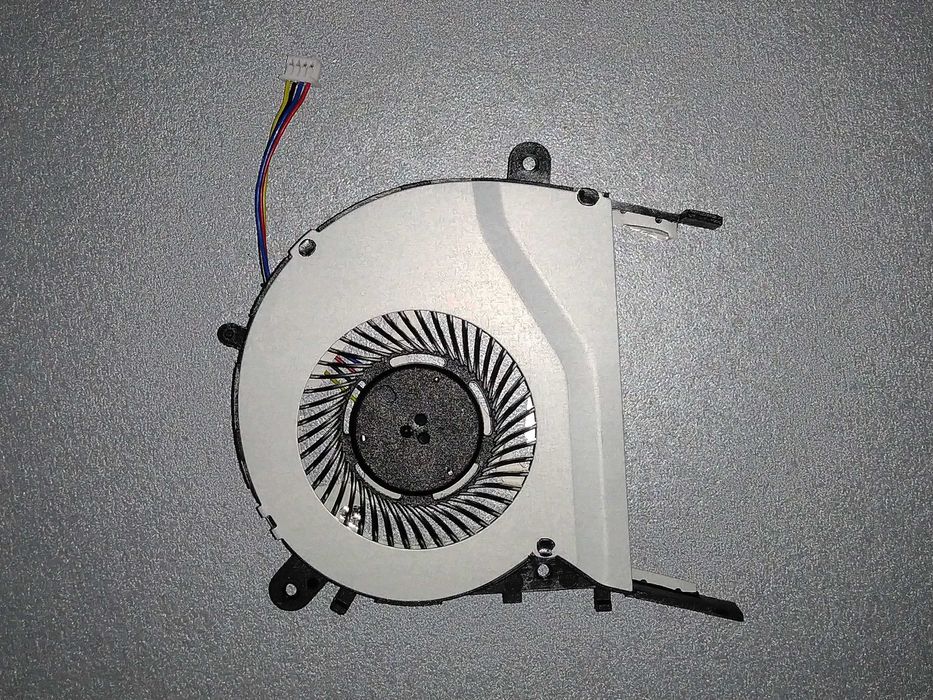 Вентилятор / кулер процессора ноутбука (notebook cooler CPU / GPU).