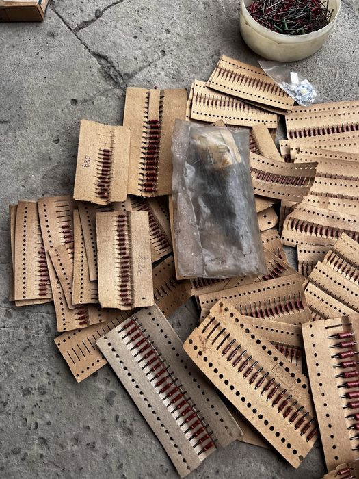 Набір резисторів різних