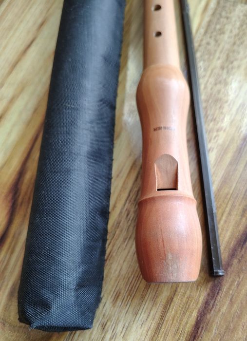 Flet prosty drewniany Hohner dwuczęściowy pokrowiec wycior