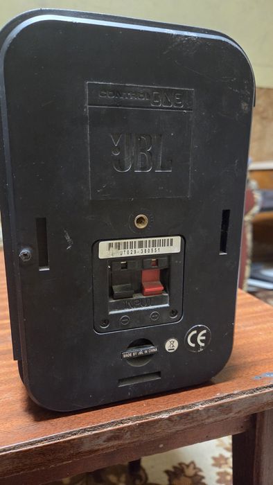 Підсилювач Bluetooth колонки JBL