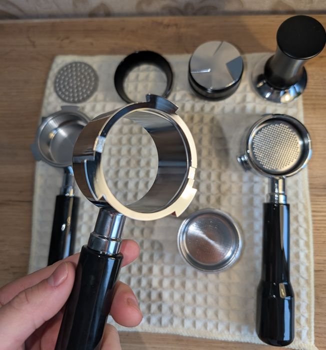 Холдер Delonghi ec 680 / 685 / 885 890 рожок портафильтр бездонный 51м