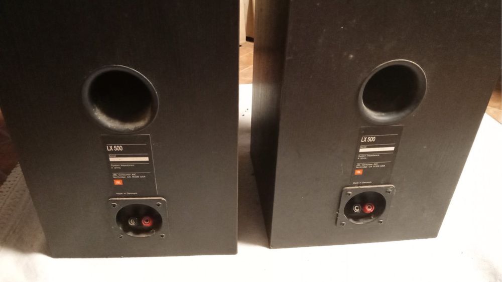 2   Colunas  JBL