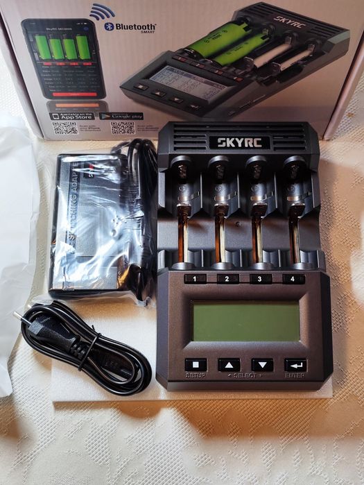 Продаю зарядний пристрій SkyRC MC3000