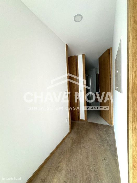 T2 Novo C/2 lugares de garagem no Porto (Bessa)