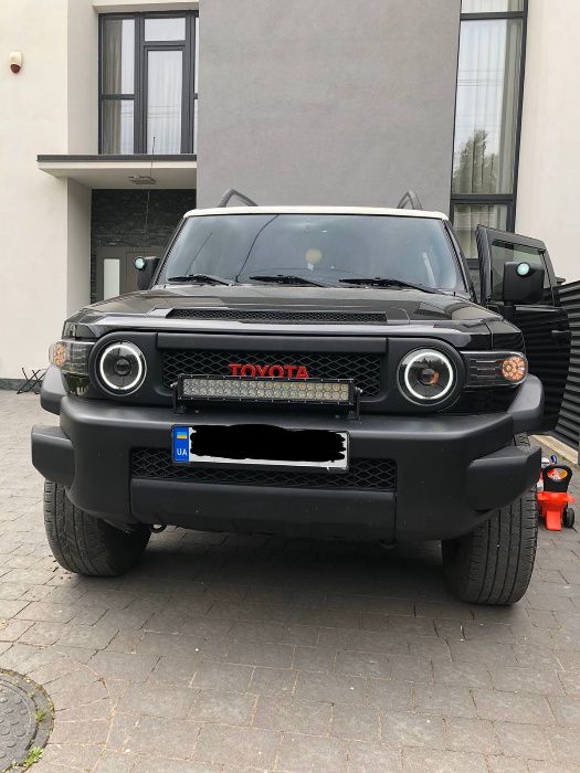 Головная оптика, Передние фары Toyota FJ Cruiser 2004-2019