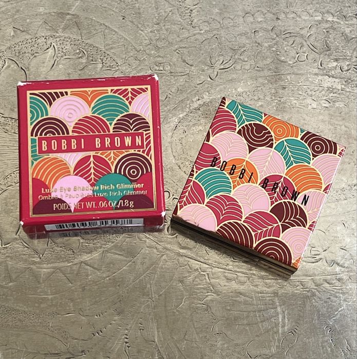 Bobbi Brown Luxe Eye Shadow Glow With Luck Collection odcień Garnet