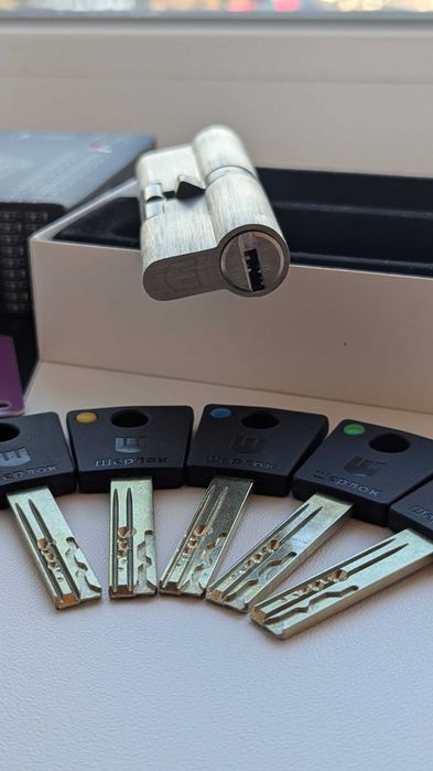 Циліндр замка (серцевина) ШЕРЛОК HK 100 (50*50) нікель