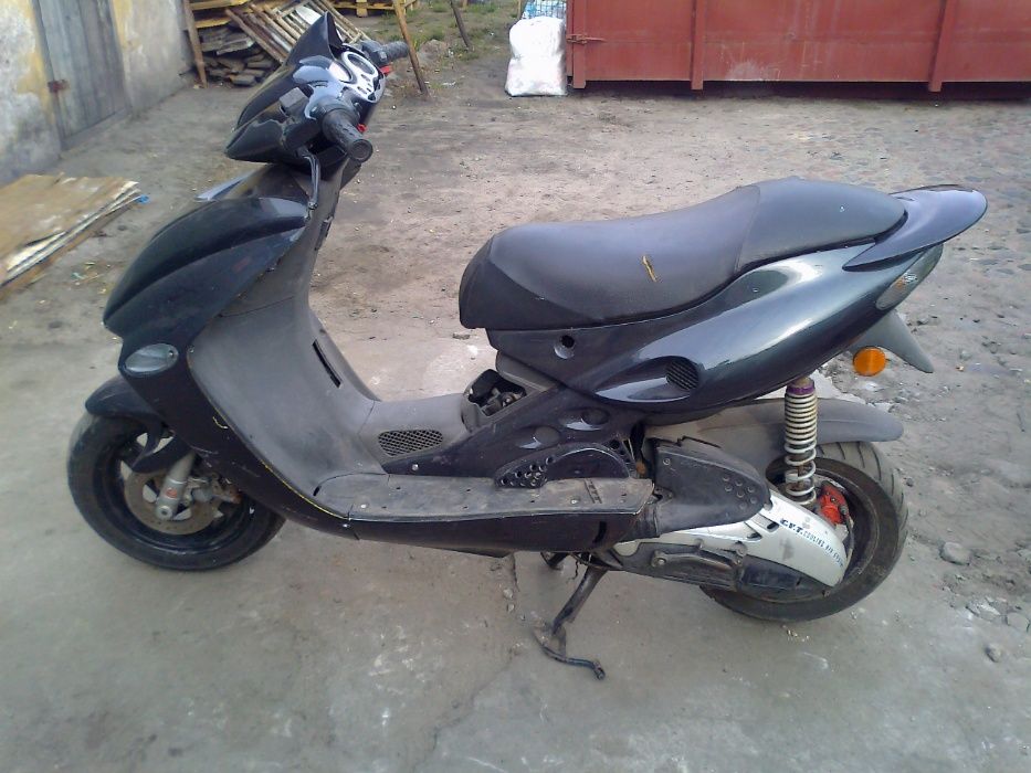 Malaguti F15 50cm3 2008r Owiewki lampy licznik śilnik elektry kołaka
