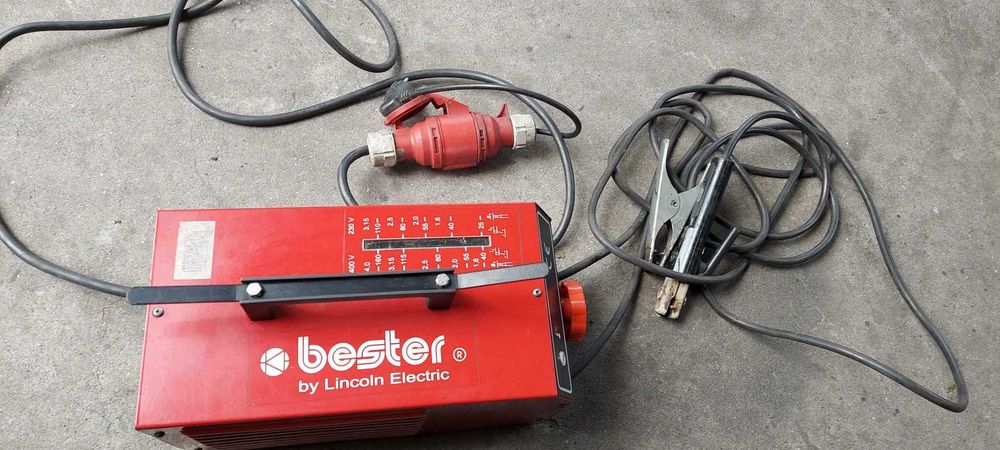 Spawarka MMA Bester besterka 1500 dual