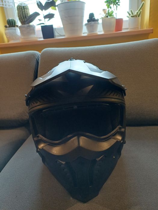 Sprzedam kask motocyklowy Ls2