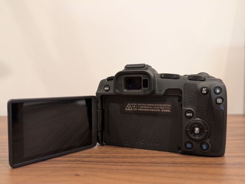 Corpo Canon EOS R8 - Nova com garantia