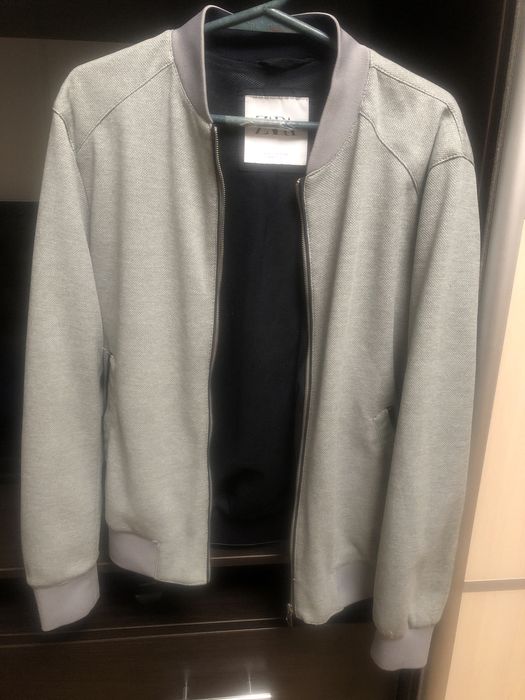 Бомбер на подростка