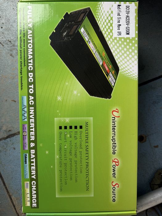 Wimpex инвертор 12 220 з зарядкою на 5200w.