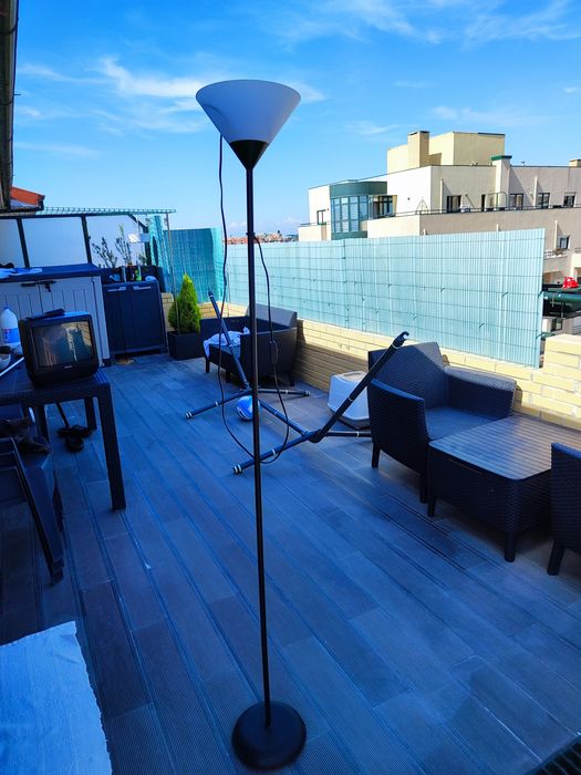 Candeeiro de Pe Decorativo praticamente Novo