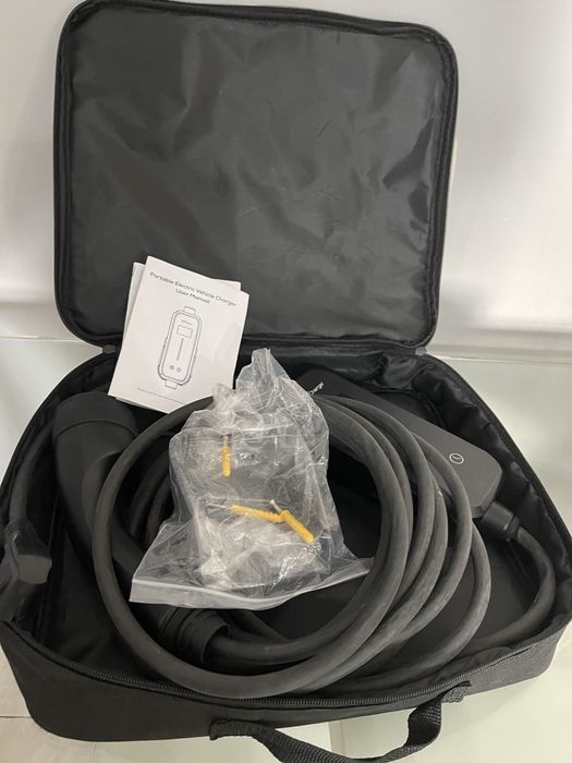 Carregador Portátil Inteligente para Carro Elétrico – Novo (App Smart Life)